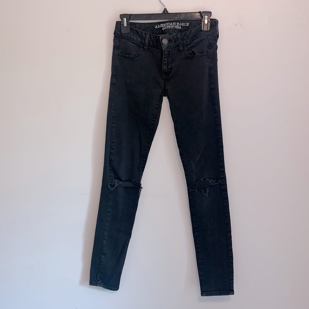 American Eagle Outfitters Black Ripped Jegging Jeans